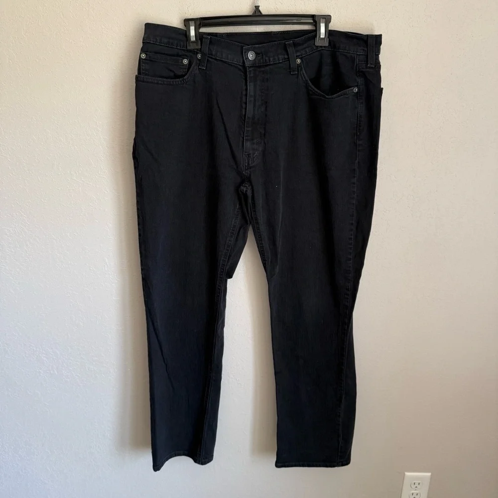 Men’s 38x32 Black Levi Straus Casual Normcore Everyday Denim Straight Leg Pants